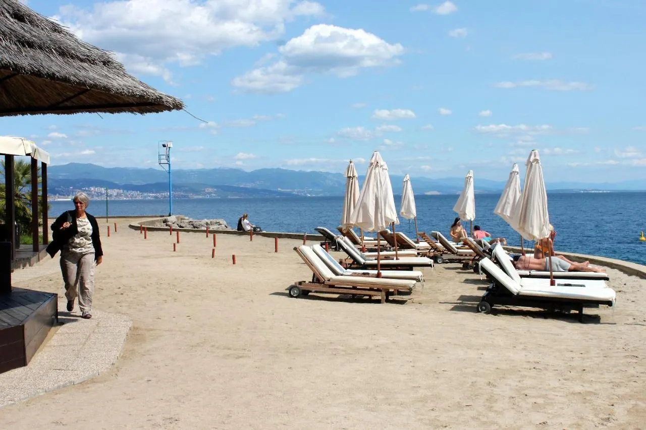 Apartments With A Parking Space Opatija - 7904 0*,  Croatia